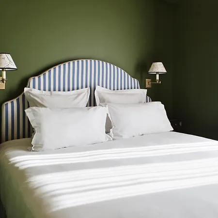 Hotel Les Deux Gares & Parigi
