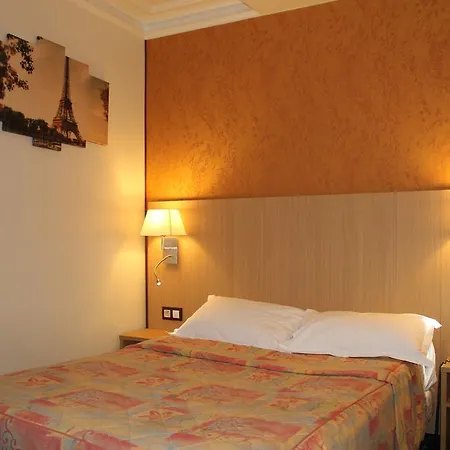 Hotel Les Deux Gares & Parigi
