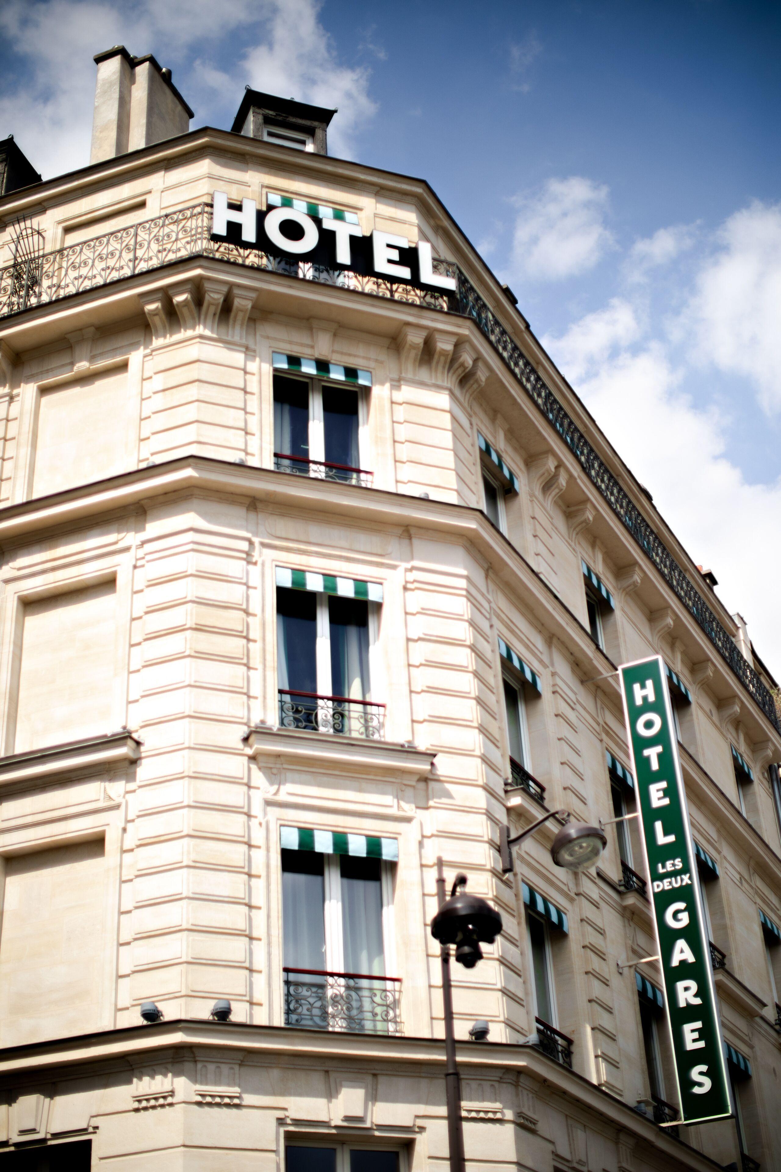 Les Deux Gares & Hotel Paris