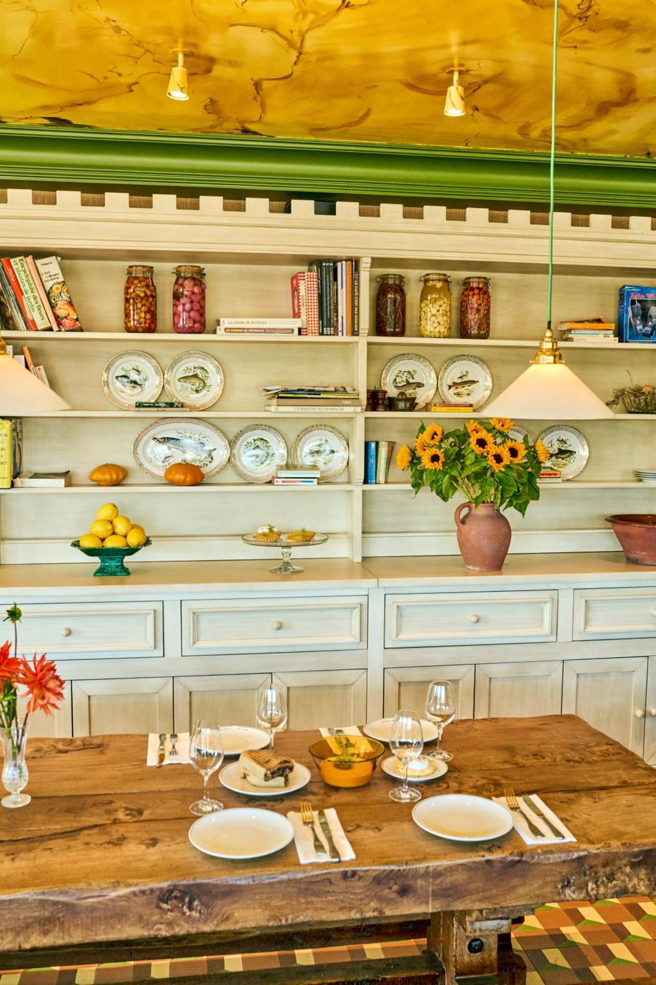 Les Deux Gares & Paris