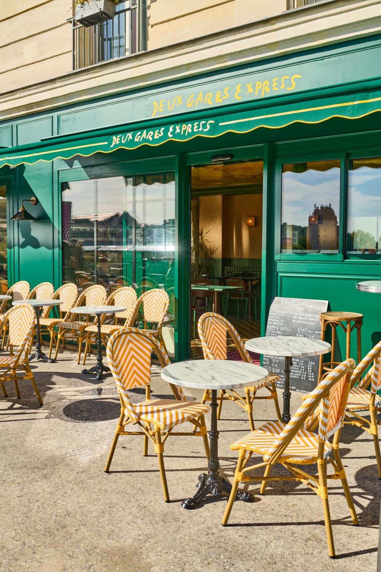Les Deux Gares & 4*